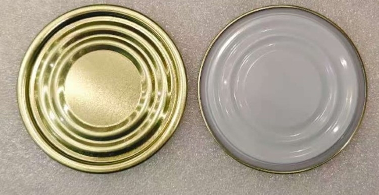 214D 70mm 아래쪽 끝 외면 금색 내부 흰색 음료 및 과일 캔